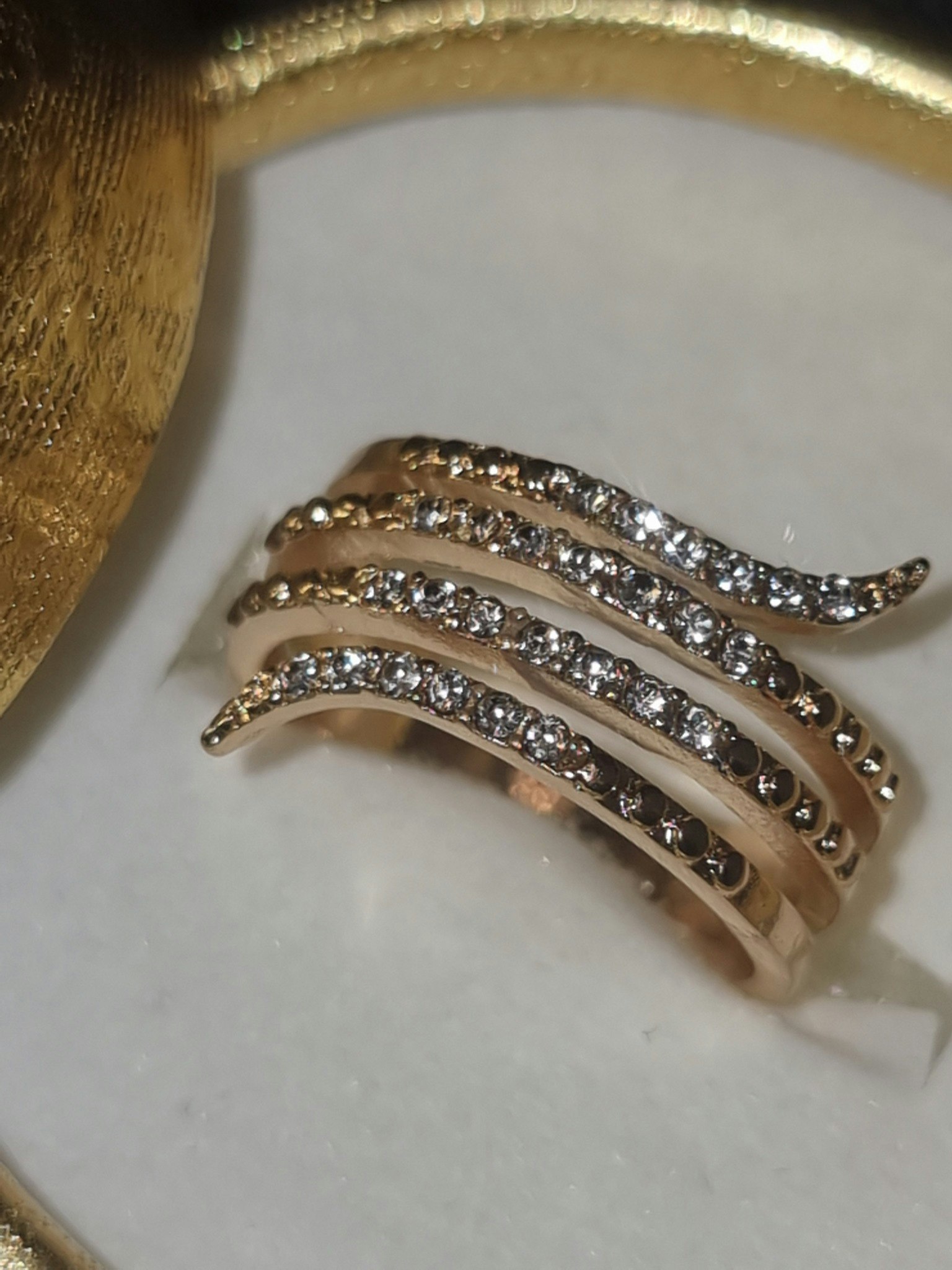 Snakes Tail Gold Ring (Size: EU: 55 / US: 7,5) - Dukaan