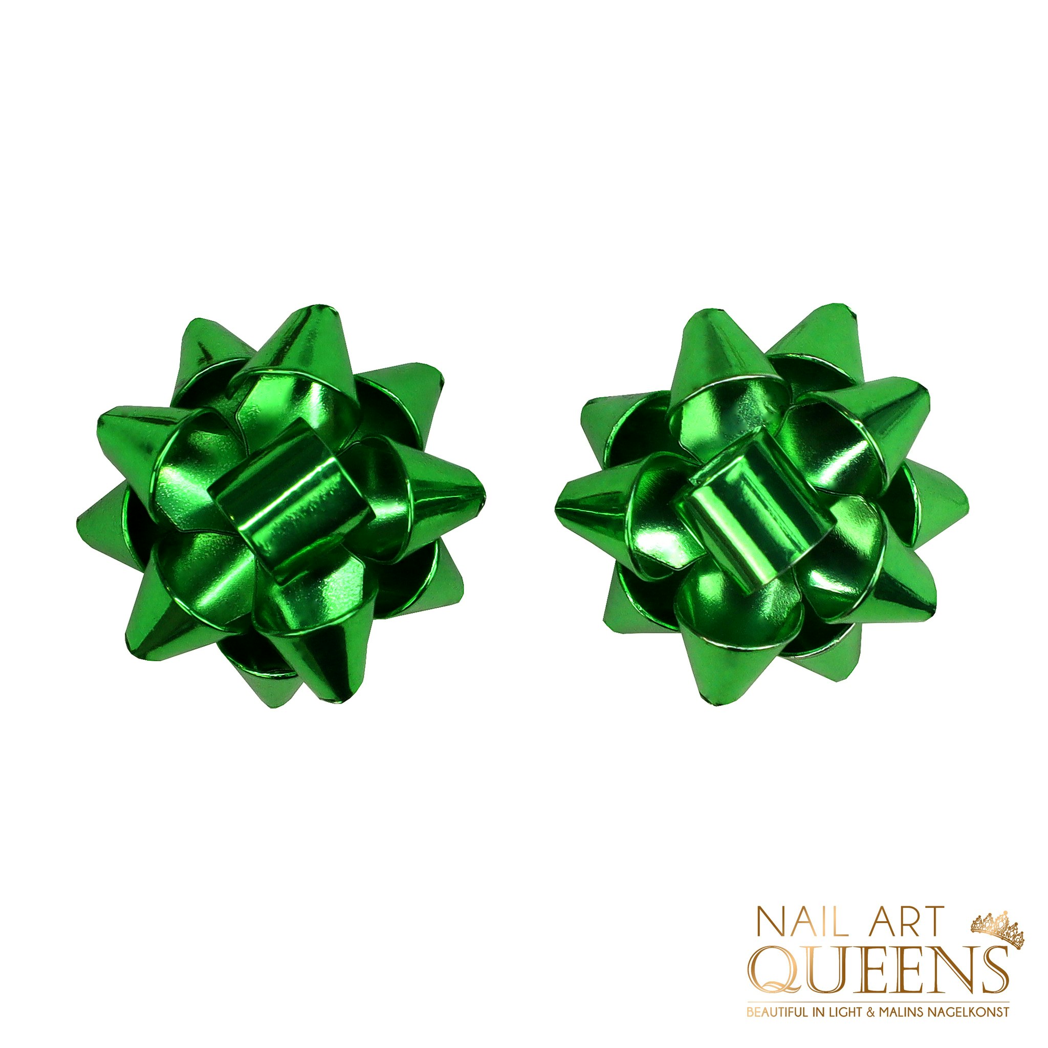 Earrings green knot