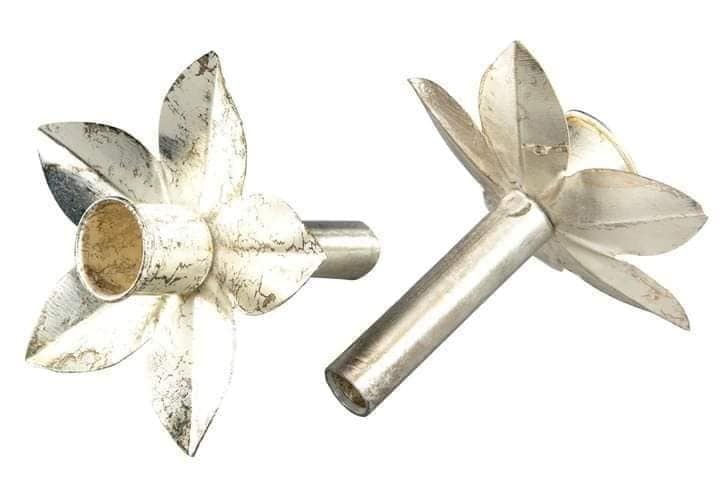 Antik sølv blomst