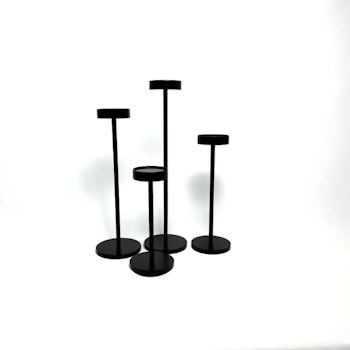 Sort base gulvstage