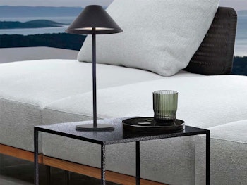 Era lampe, Sort