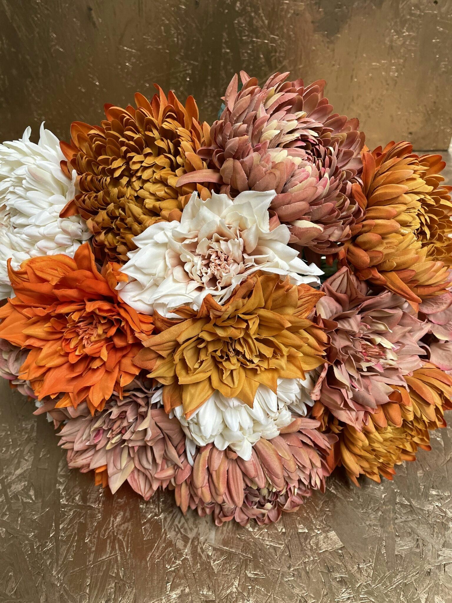 Chrysanthemum orange