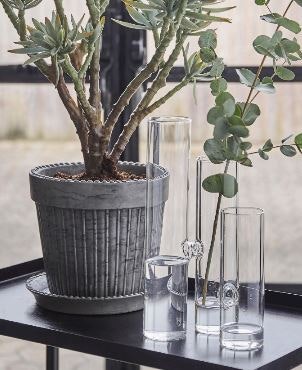 Opus vase klar