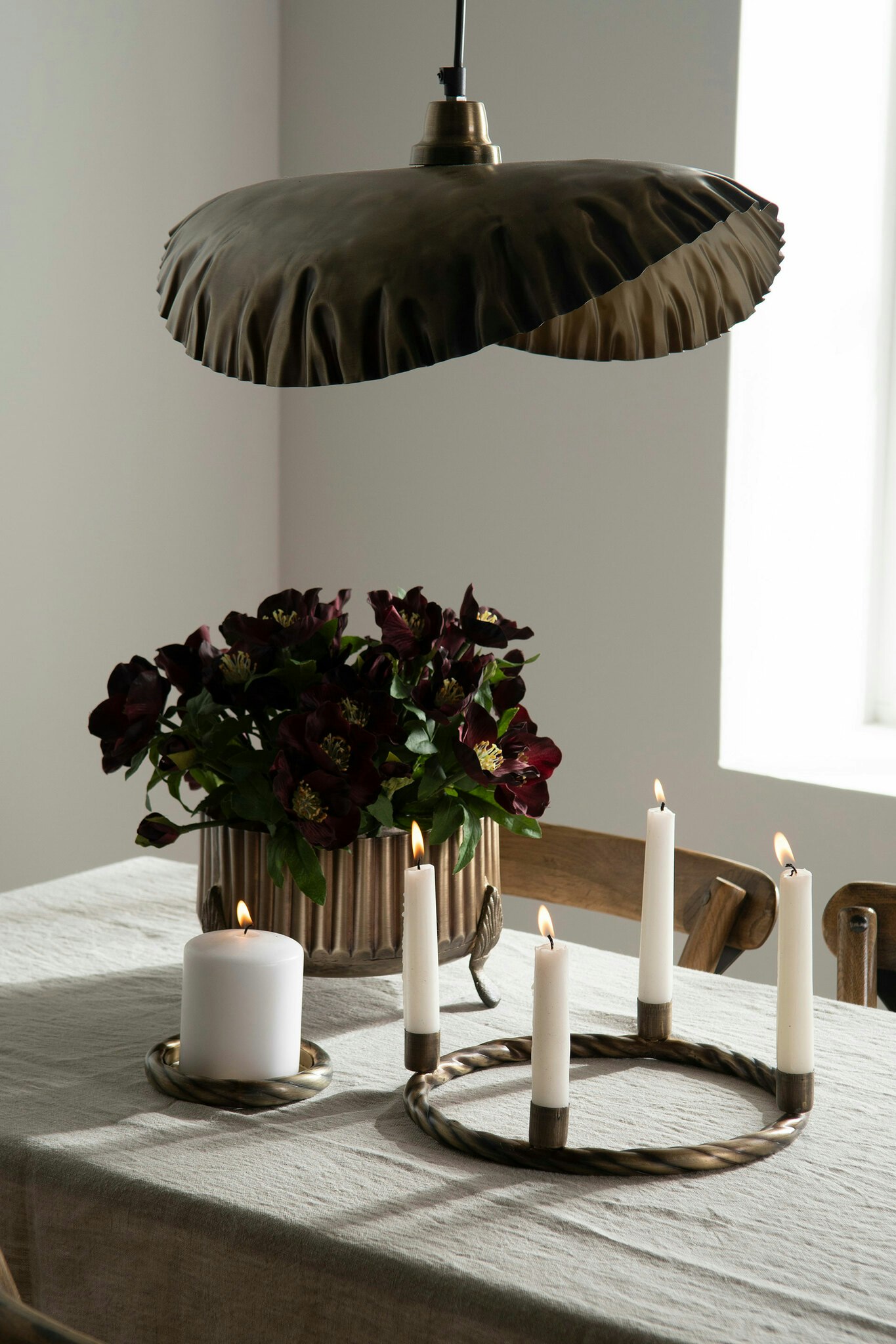Loftslampe Linnea Antique Messing