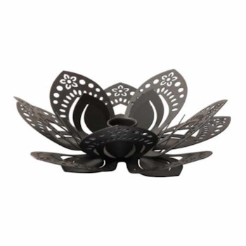 Blomster stage i brændt metal