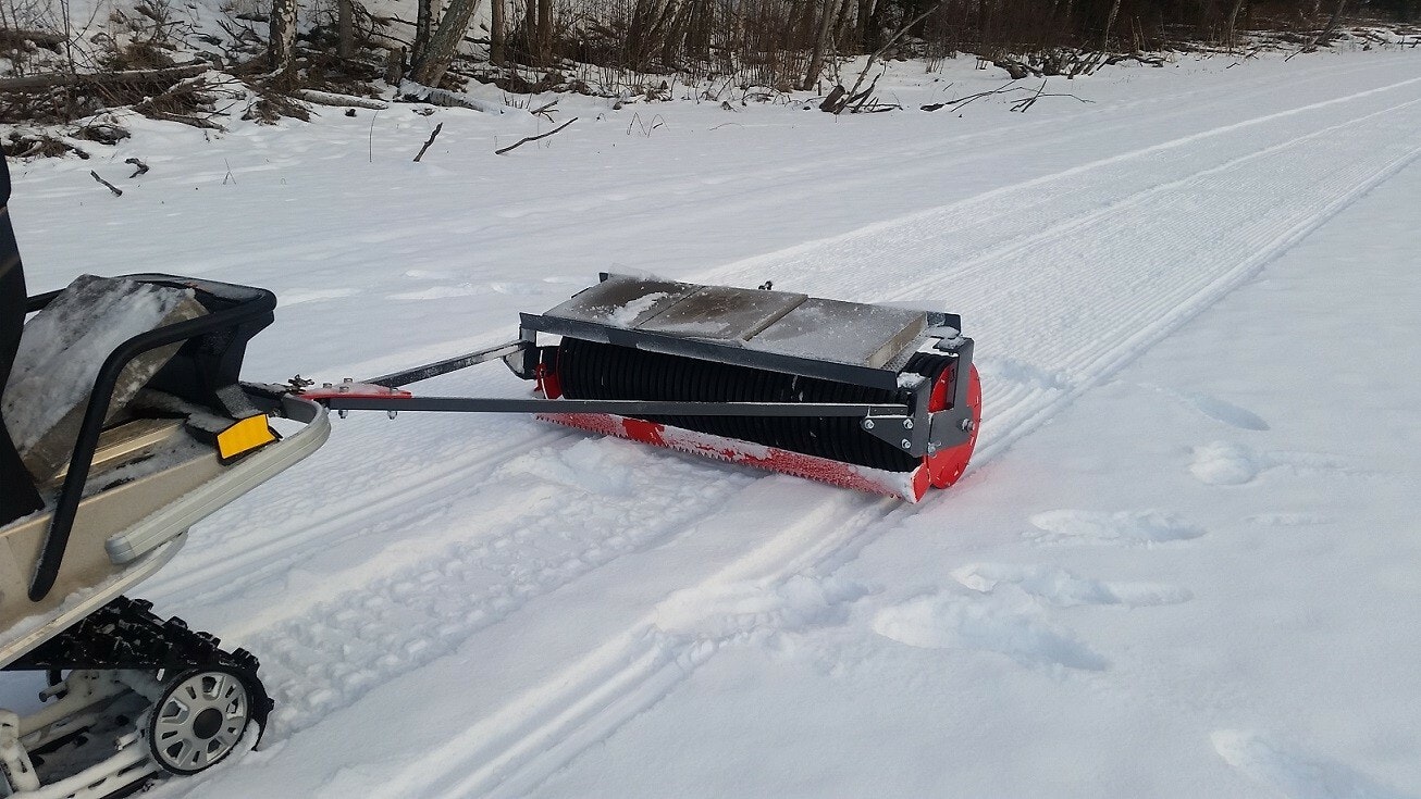 Snövält/Snökomprimator med Sladdstål