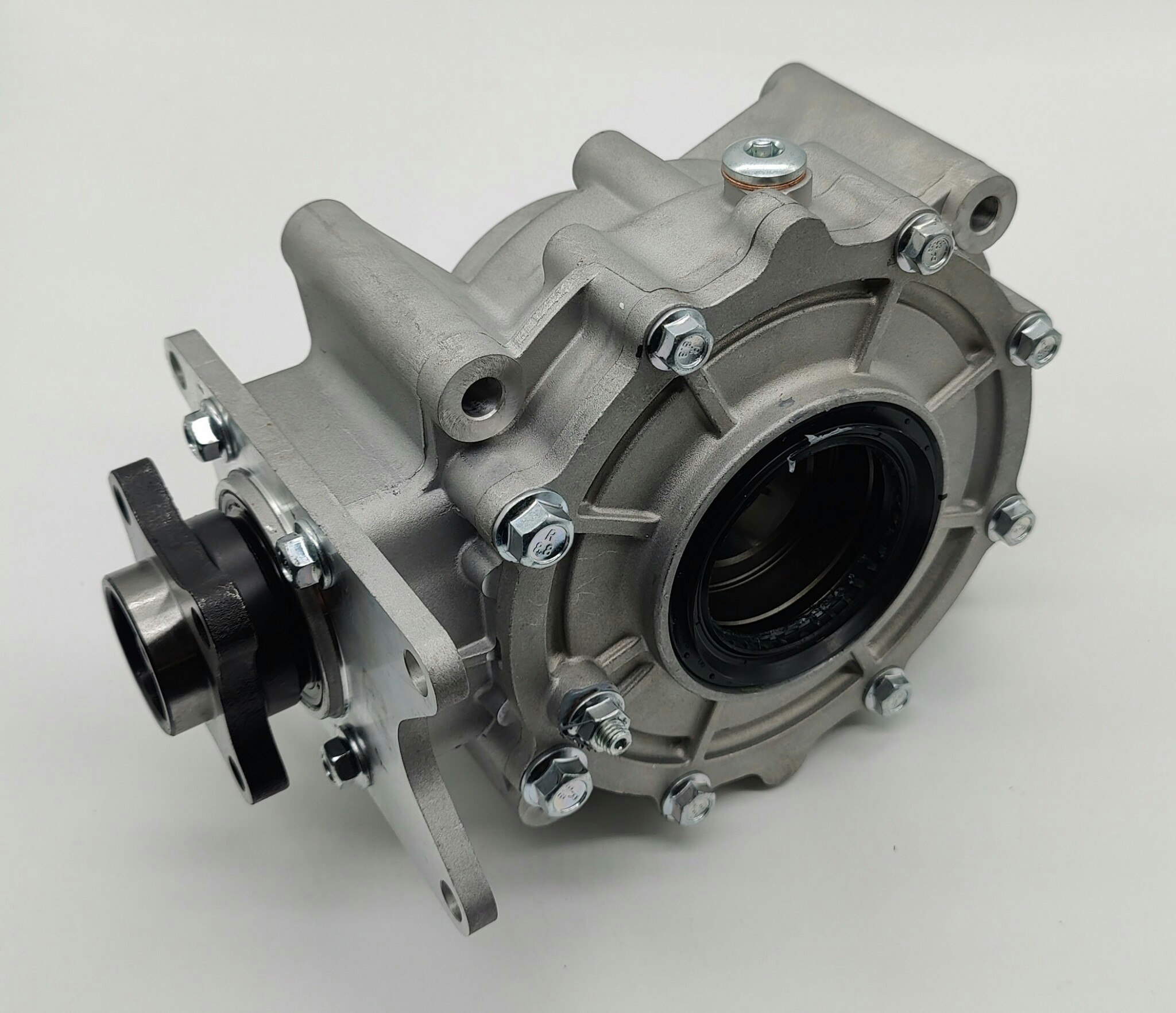 CFMoto 450, 520, 550, 800cc Bakdiff Rear axle