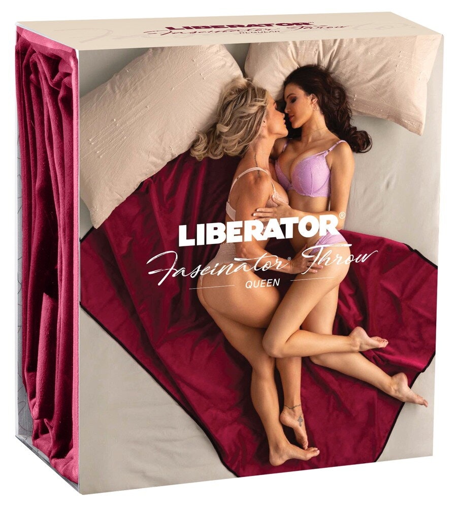 Fascinator Throw - red