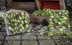 Delux 1kg راحة ديلوكس مربعة