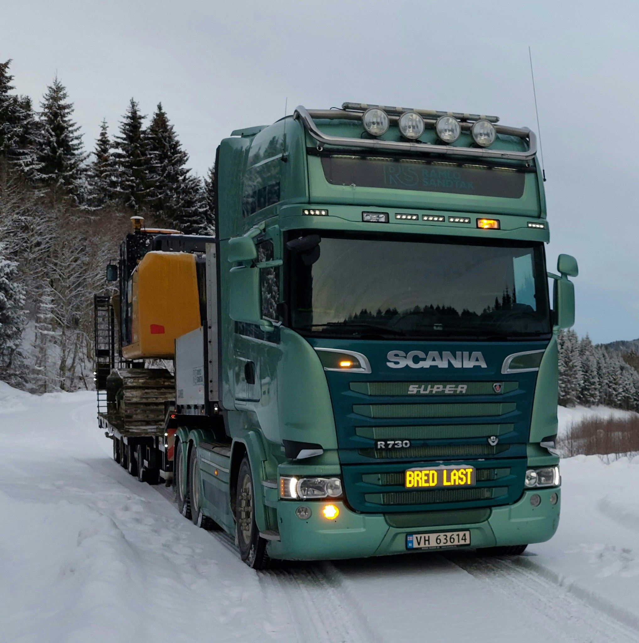 Digitalt Bred Last skilt for spesialtransport, Programmerbart 12v
