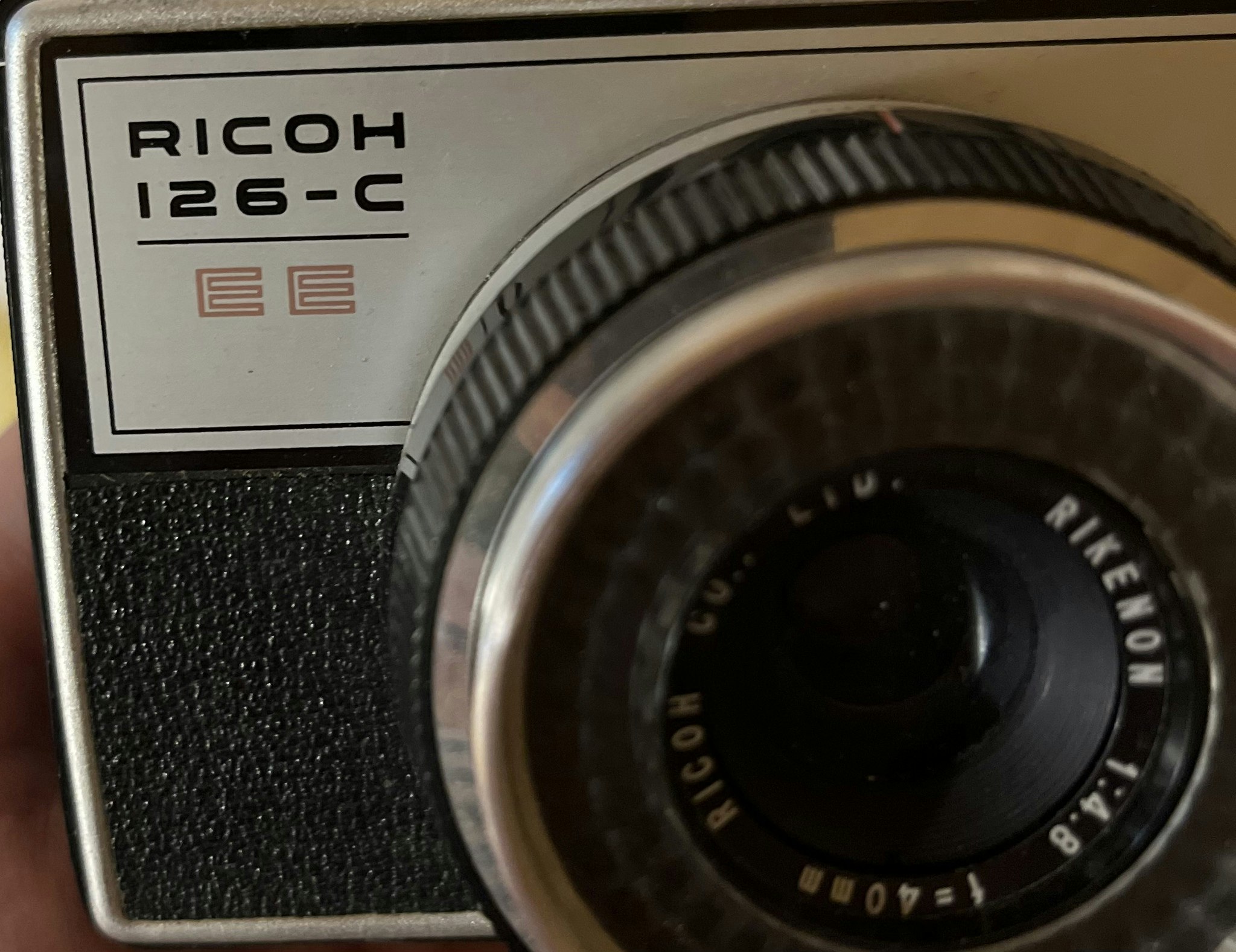 Retro kamera - Ricoh