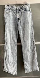 Jeans - Divided - Str. 38