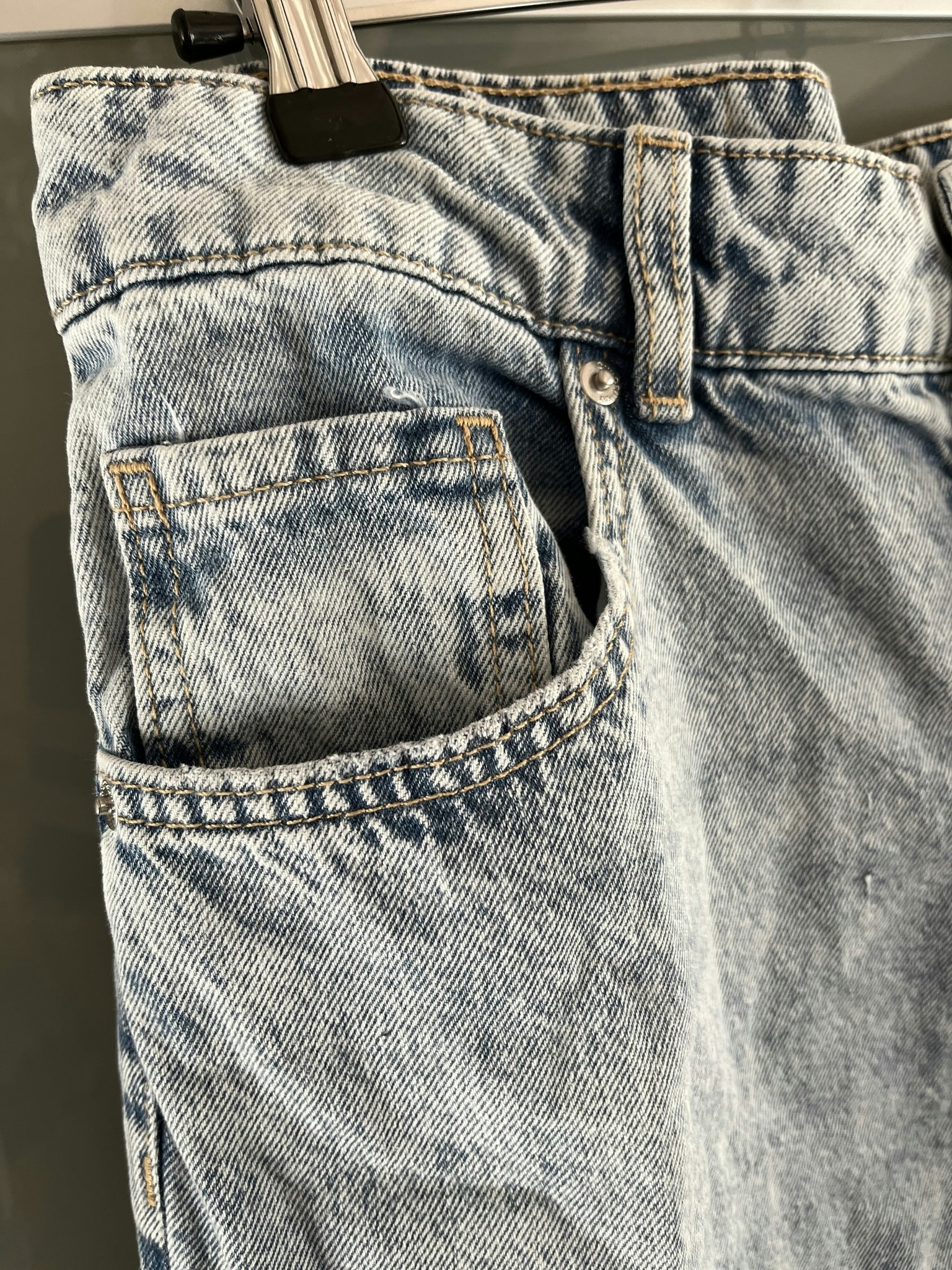 Jeans - Divided - Str. 38