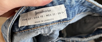 Shorts - Stradivarius - str. 42