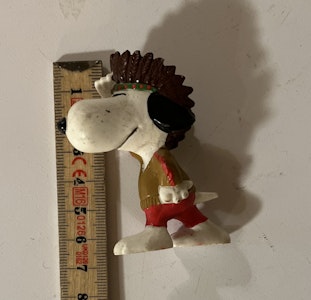 Snoopy indianer figur