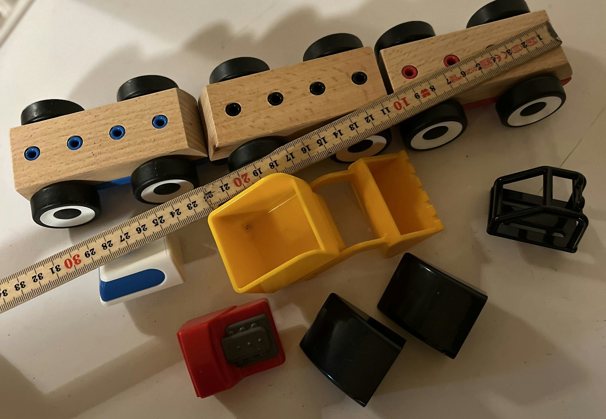 Lillabo biler fra IKEA - 3 stk.