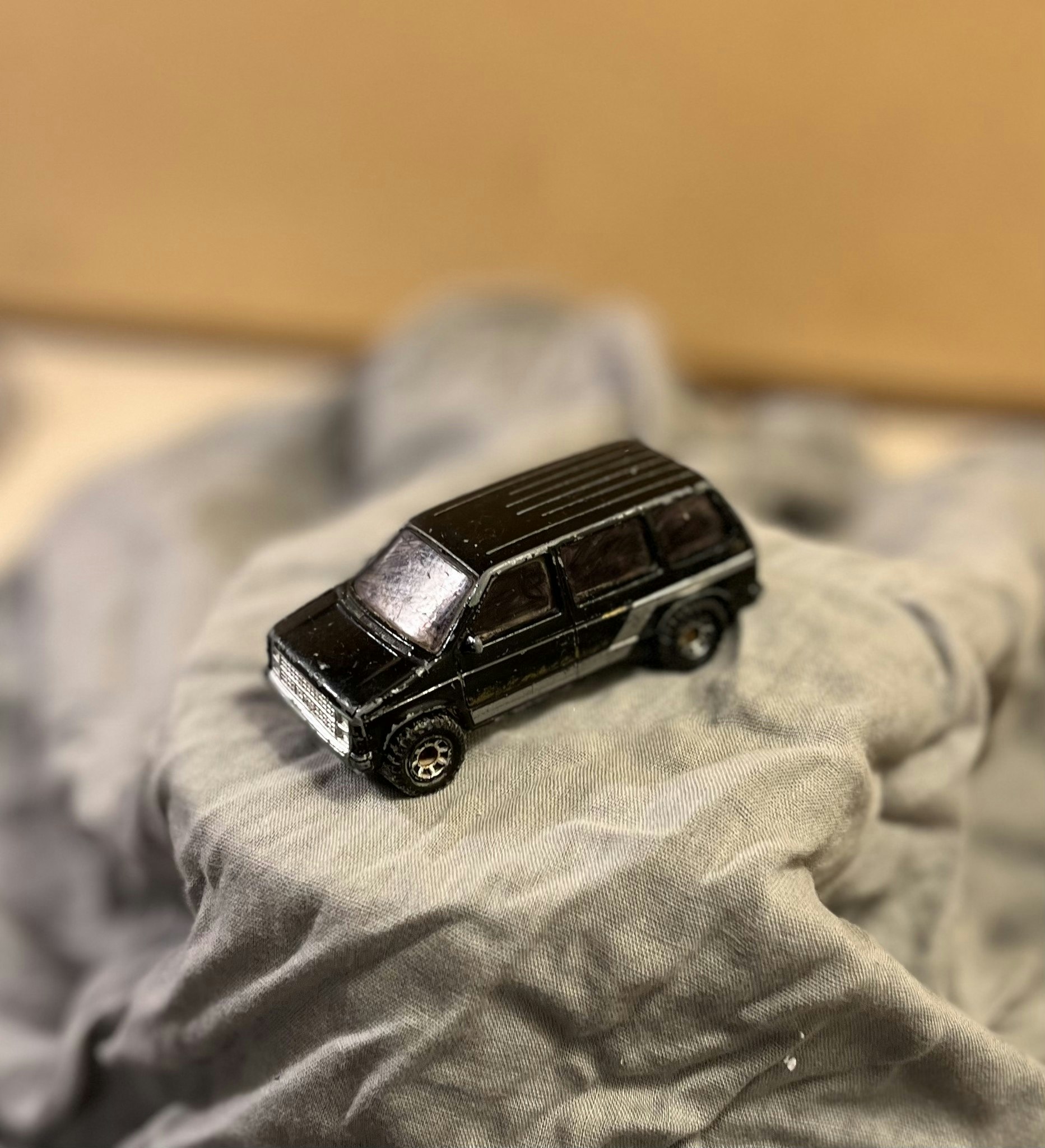 Matchbox 1984 Dodge caravan