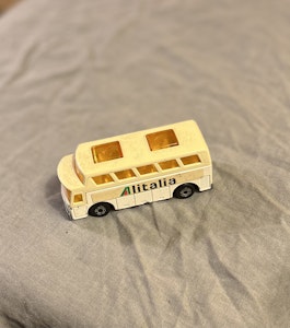 Matchbox no 66 Airport Coach