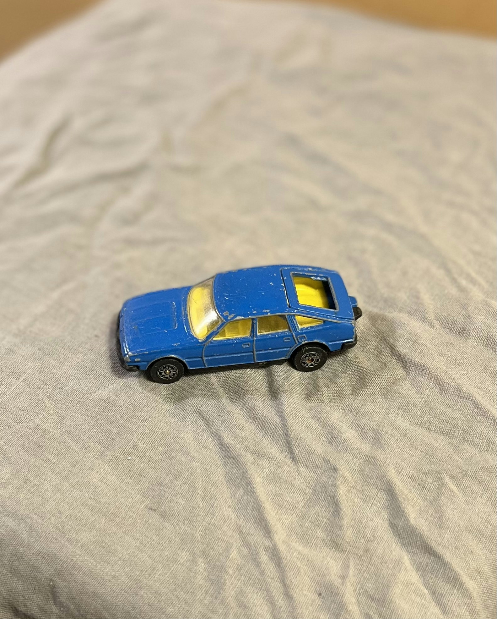 Corgi Rover 3500