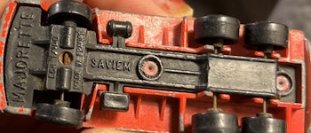 Majorette Saviem
