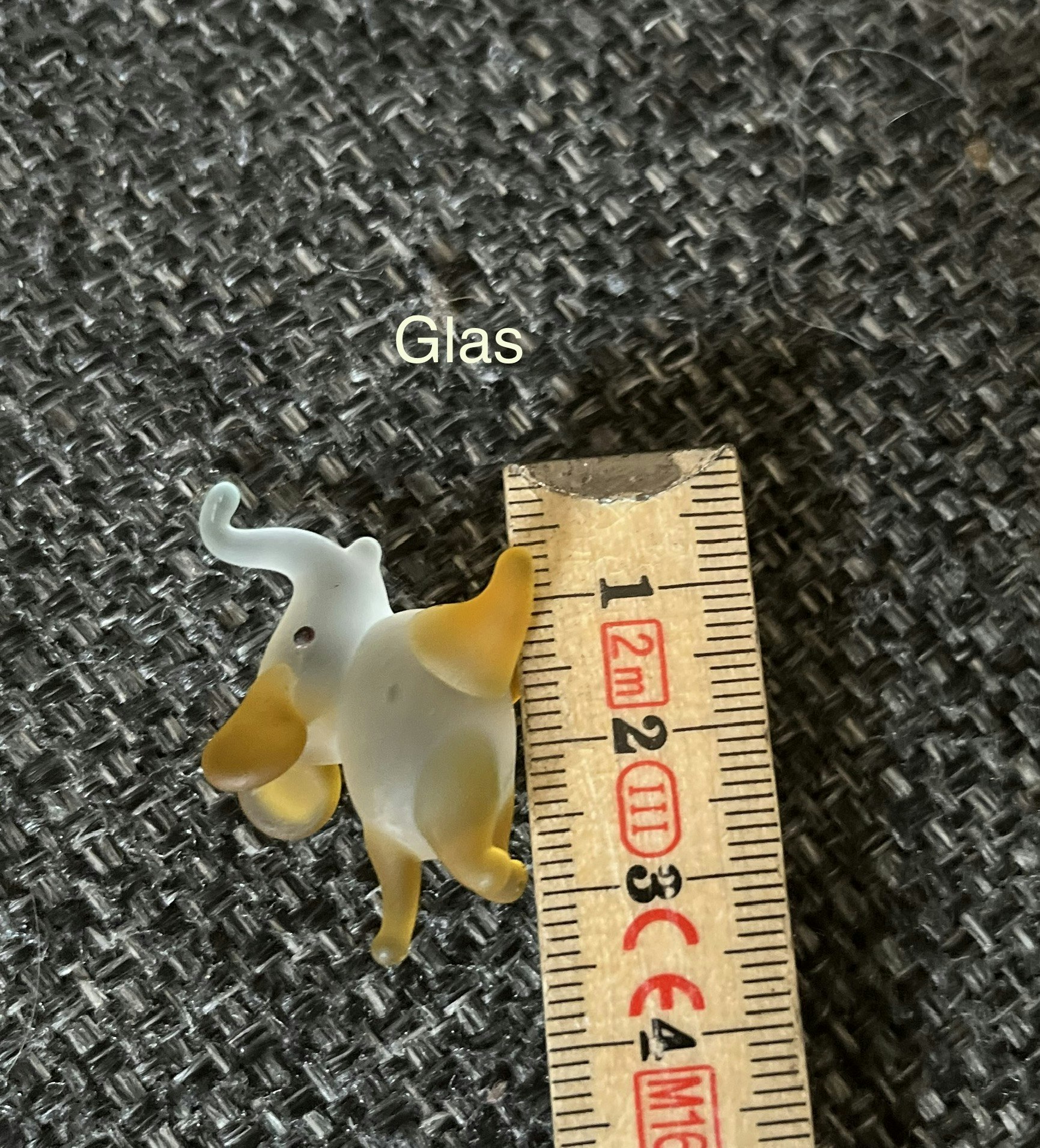 Pyntefigur - elefant i glas