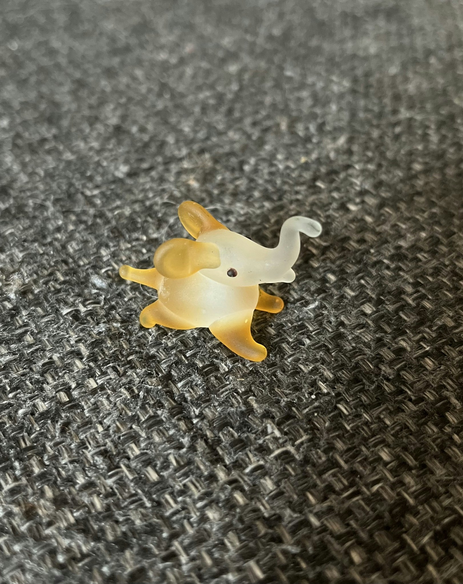 Pyntefigur - elefant i glas