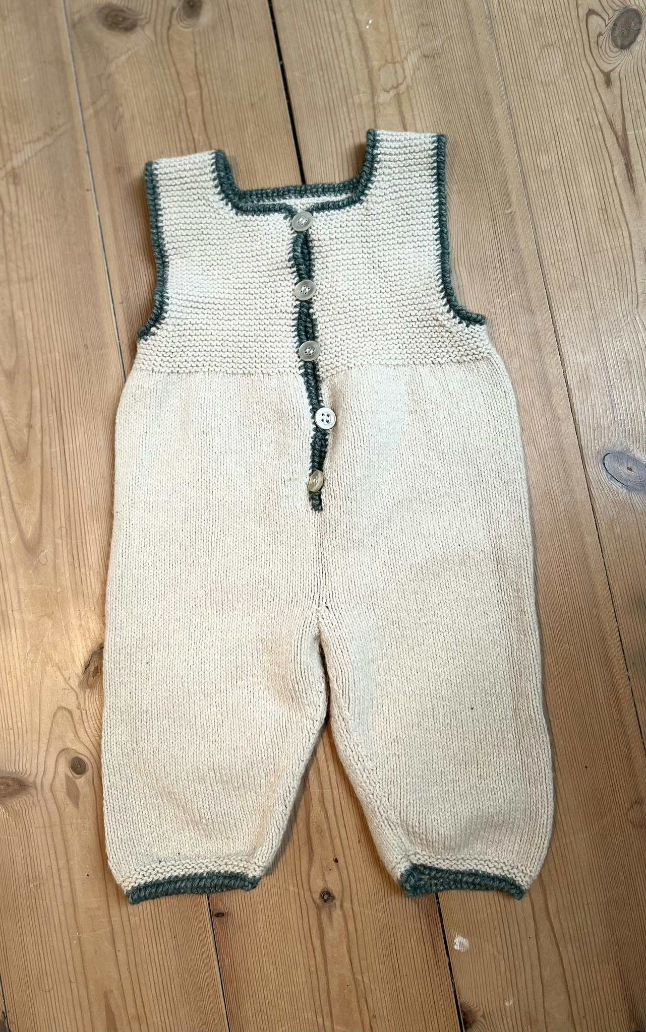 Smækbukser i Strik - str. 68