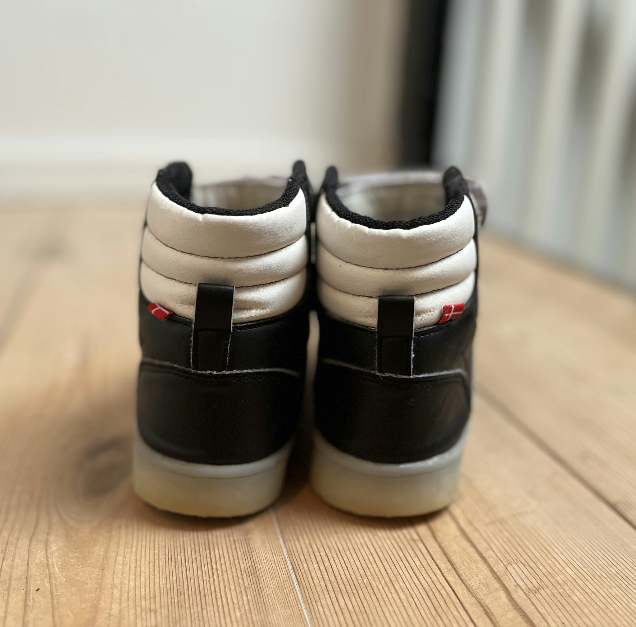 Vintersko - Adidas - str. 30