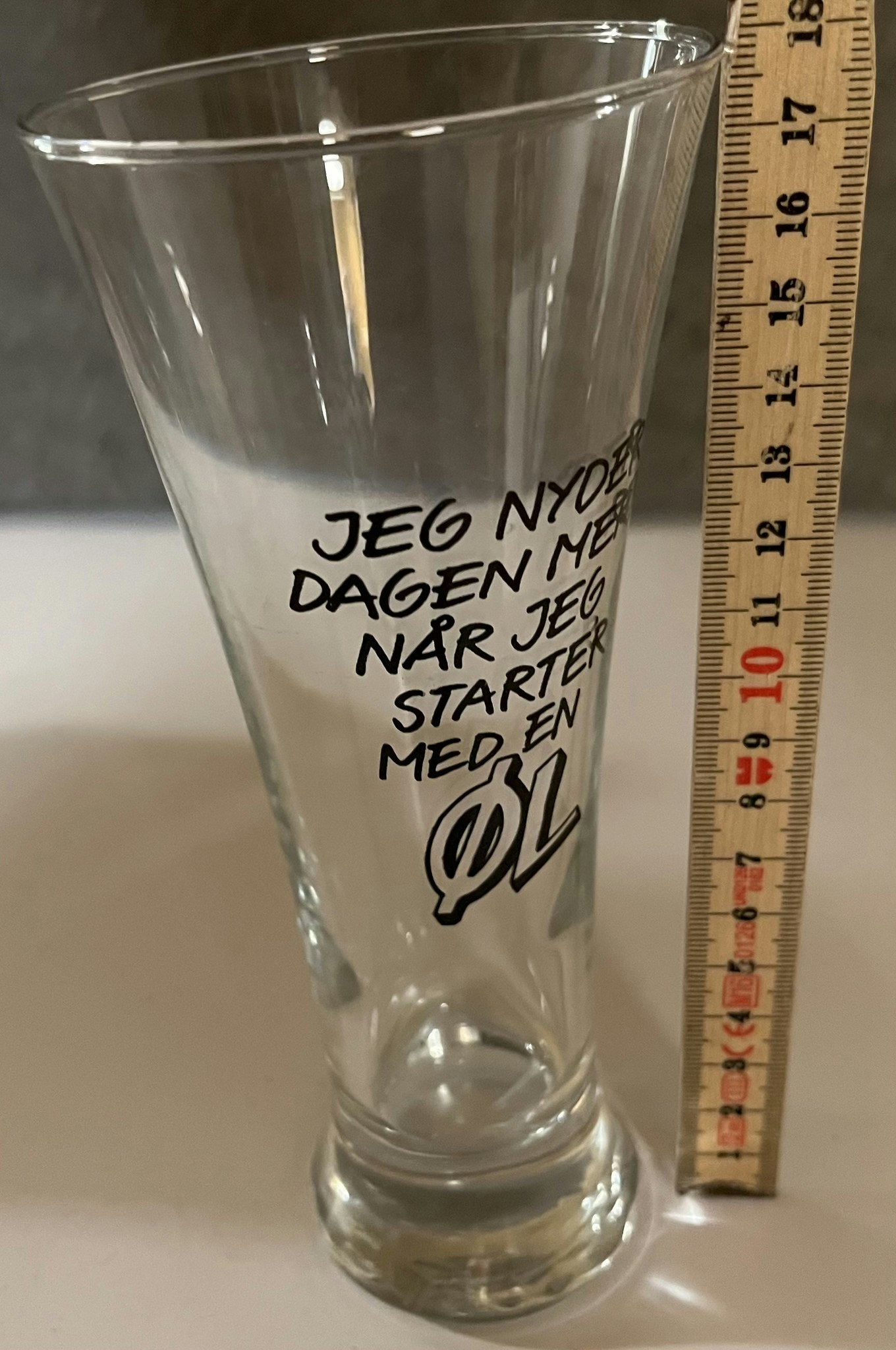 Ølglas med tekst - 18 cm
