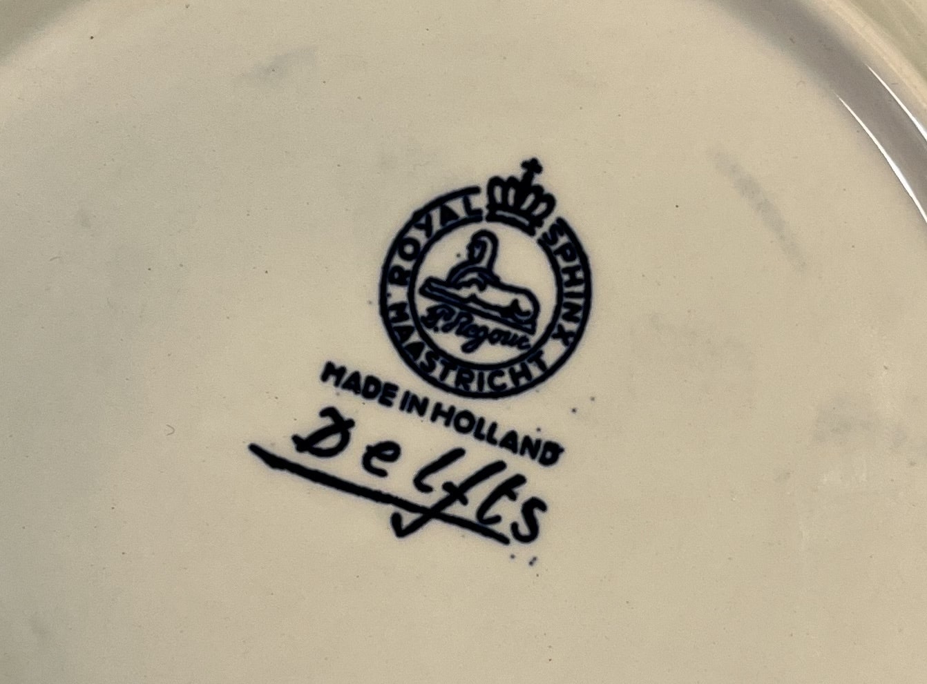 Royal Masstricht - Delfts - ø22