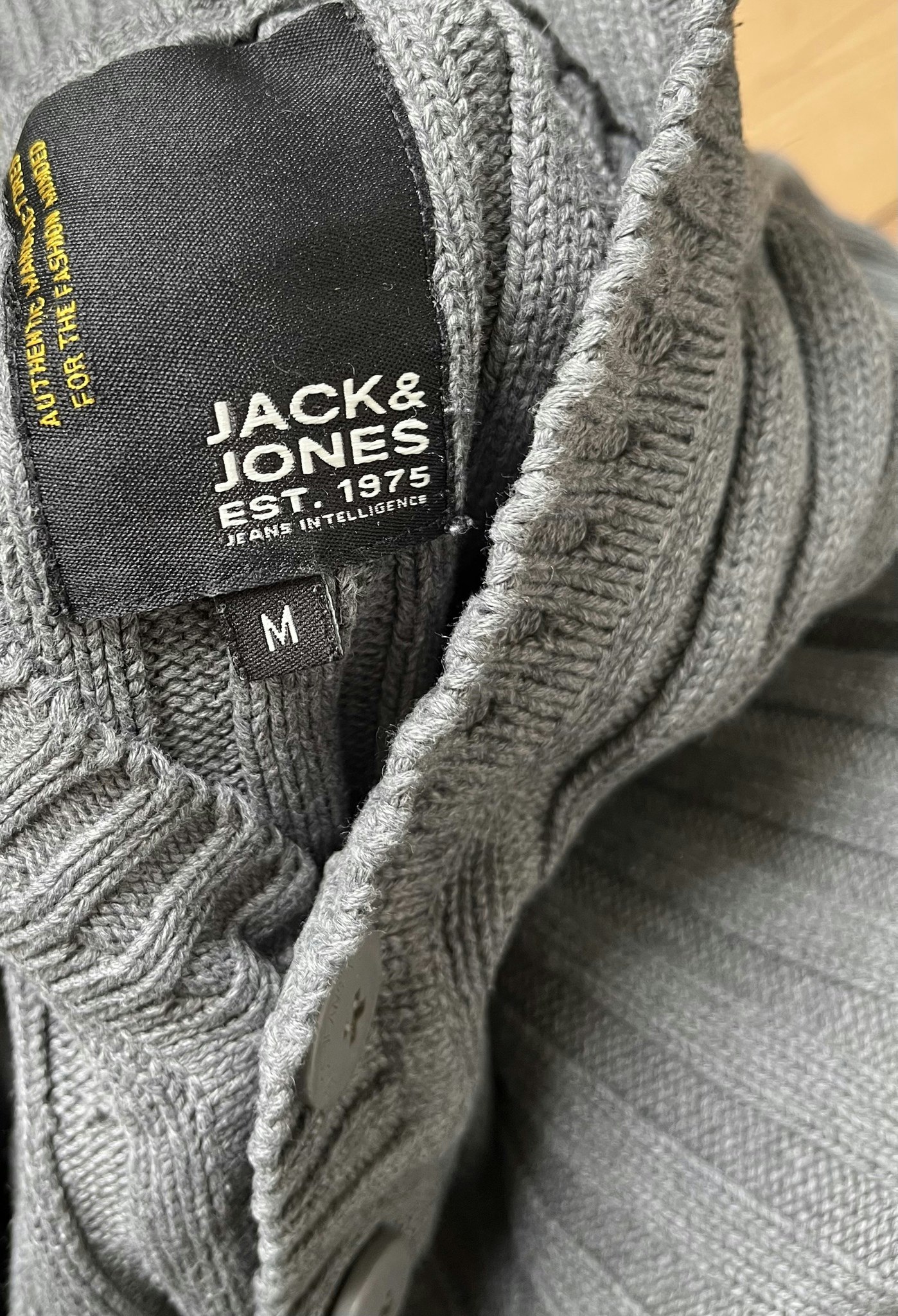 Jack & Jones - str. M