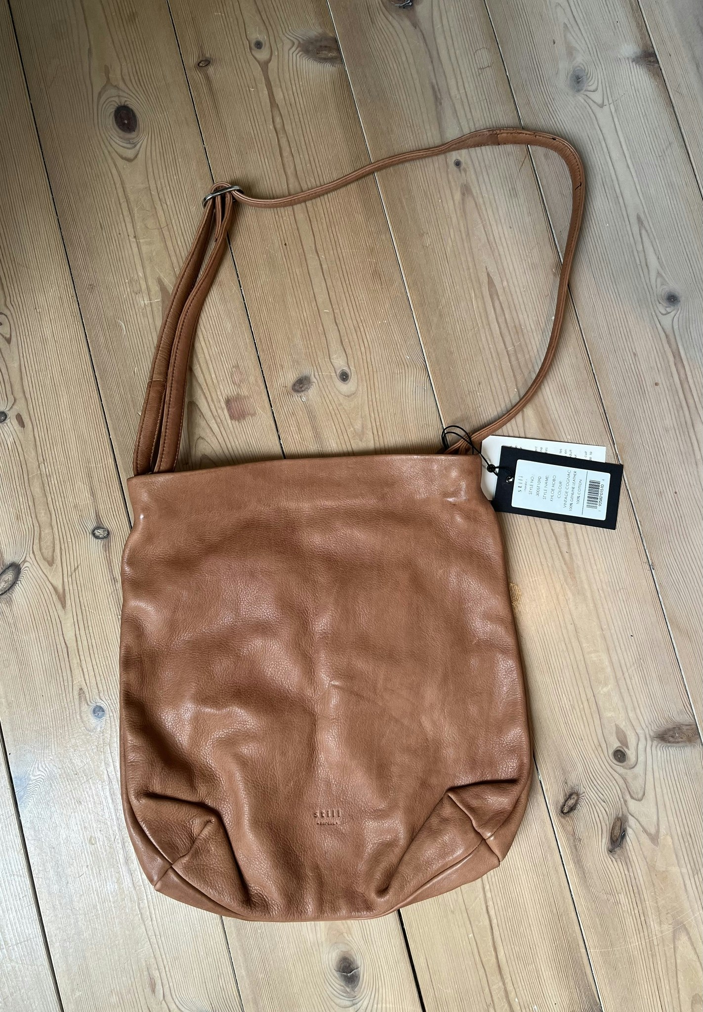 Still Nordic - Khloe HOBO