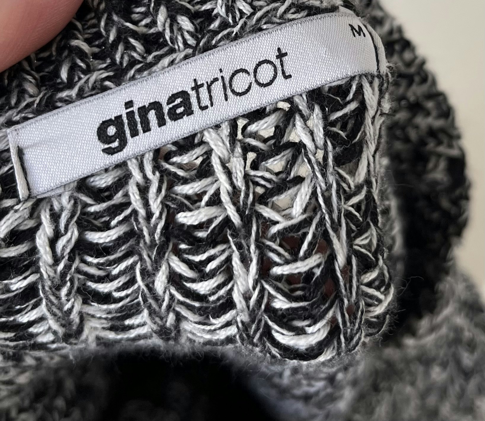 Gina Tricot - str. M