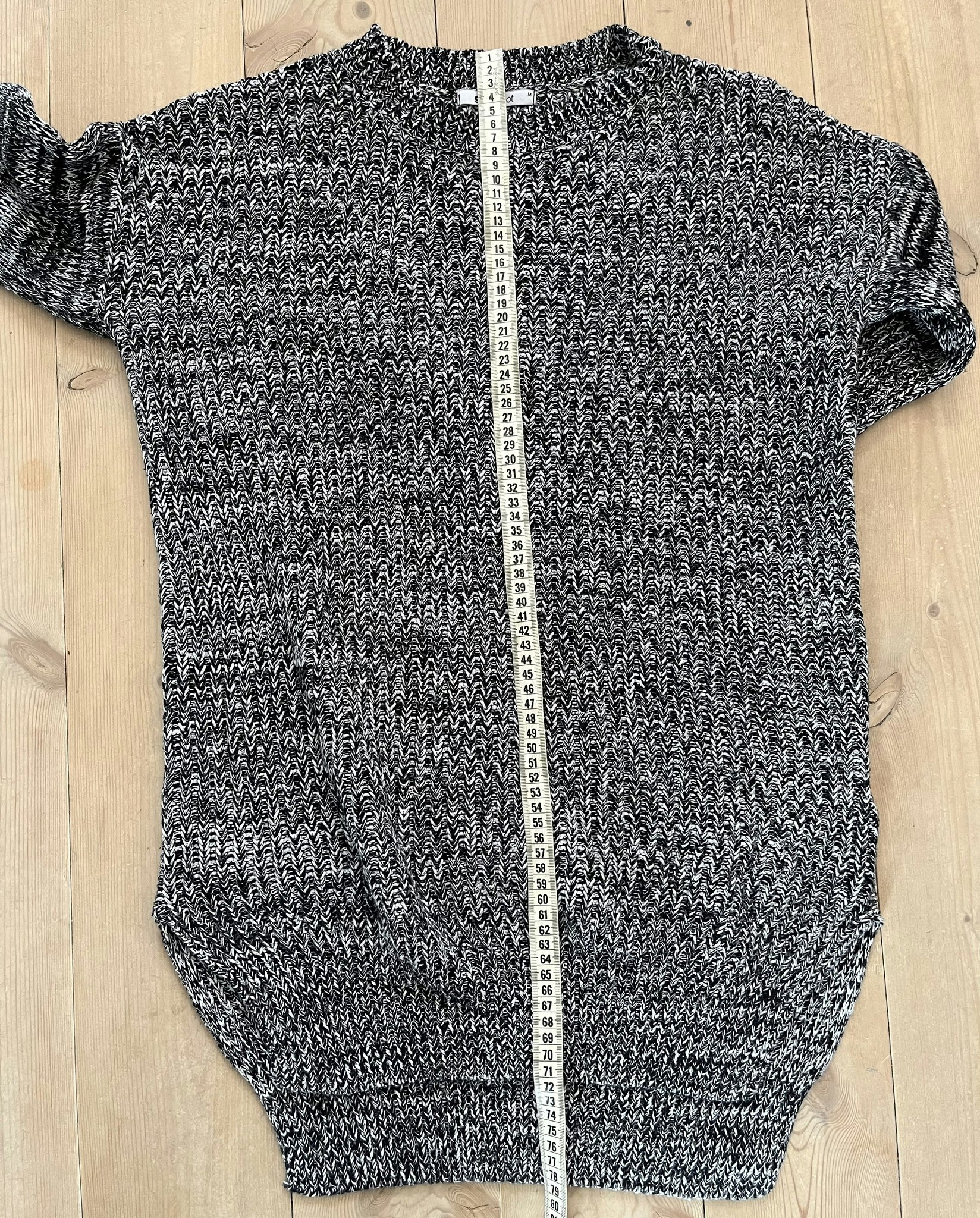 Gina Tricot - str. M