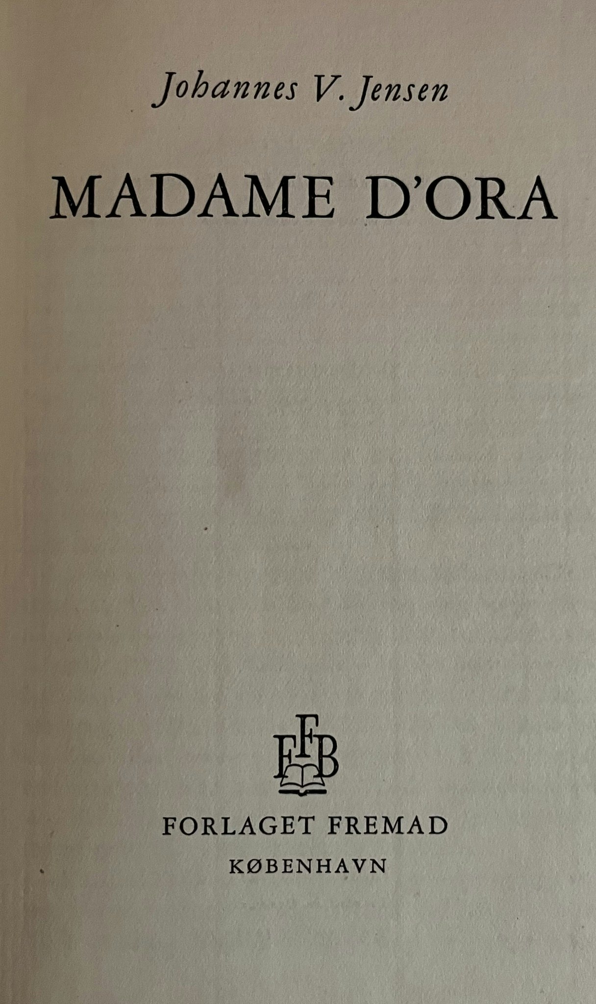 Bog - Madame D’ora