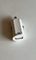 Biloplader med USB