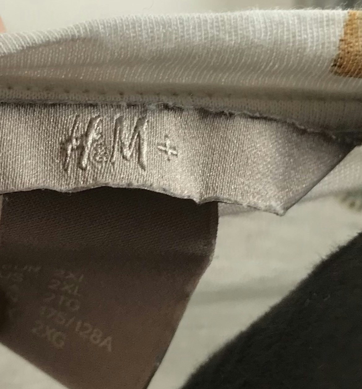 H&M - str. 2XL