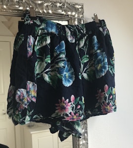 Shorts - str. XL