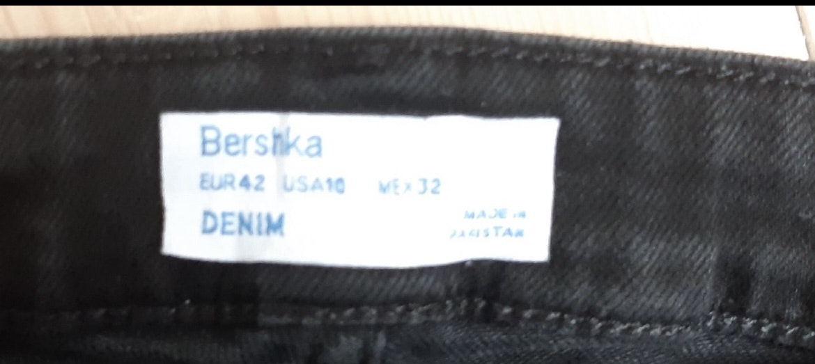 Bershka - str. 42