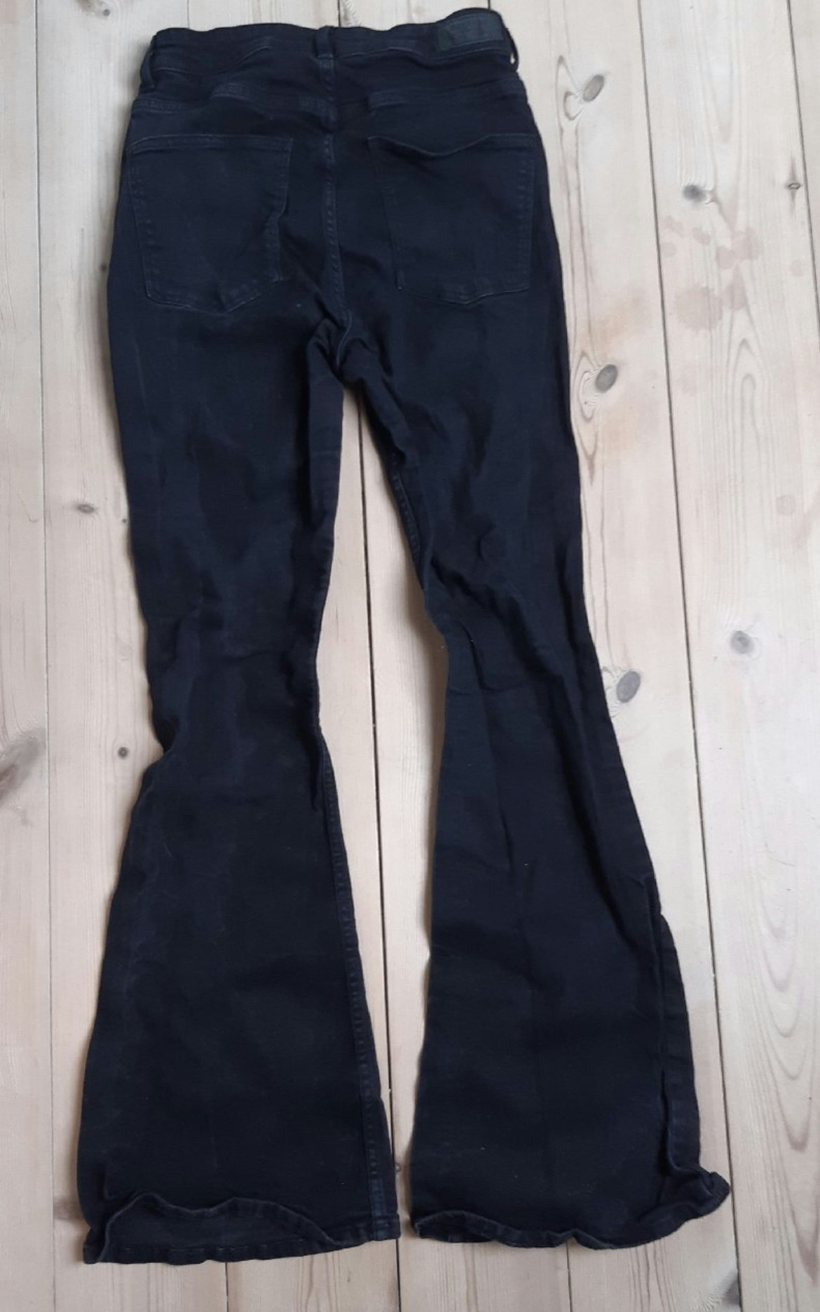 Bershka - str. 42