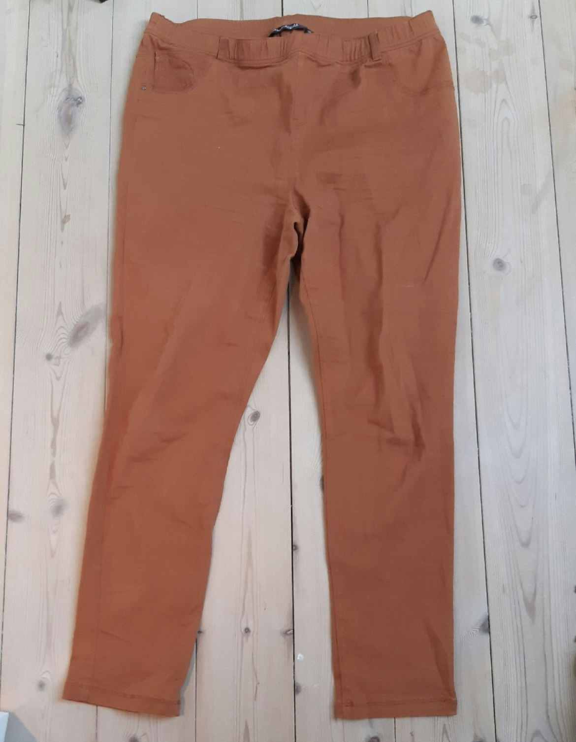 RosesAndGold - str. 50