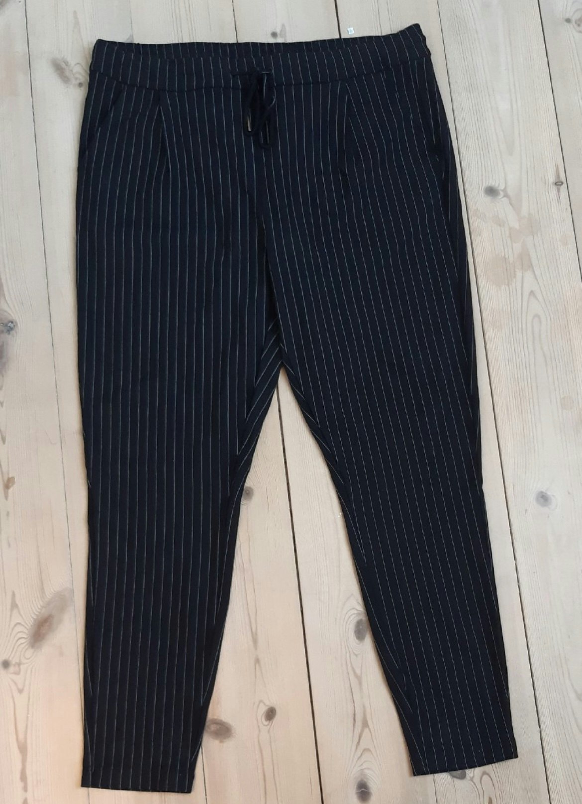 Vero Moda - str. XL