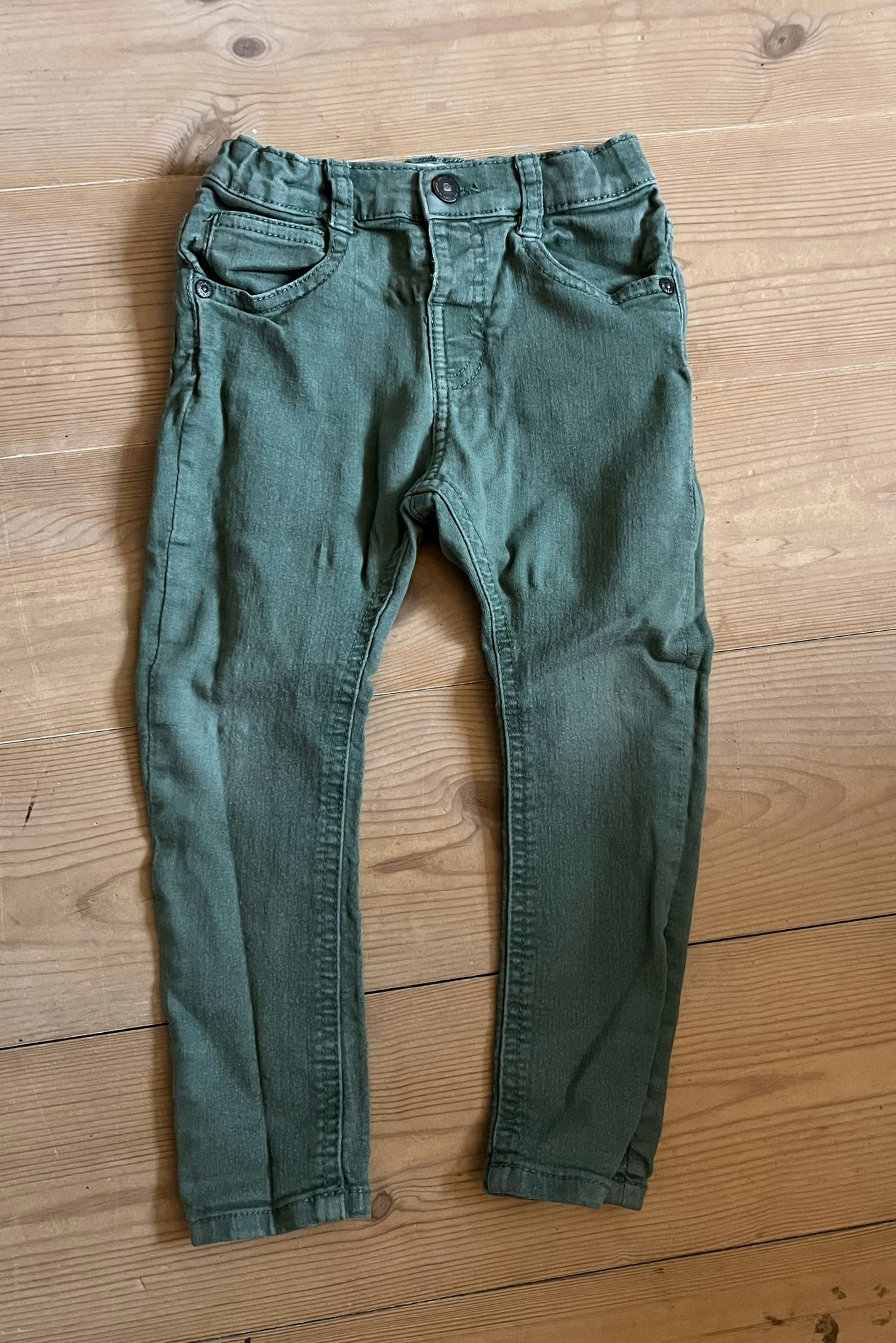 Zara - str. 98