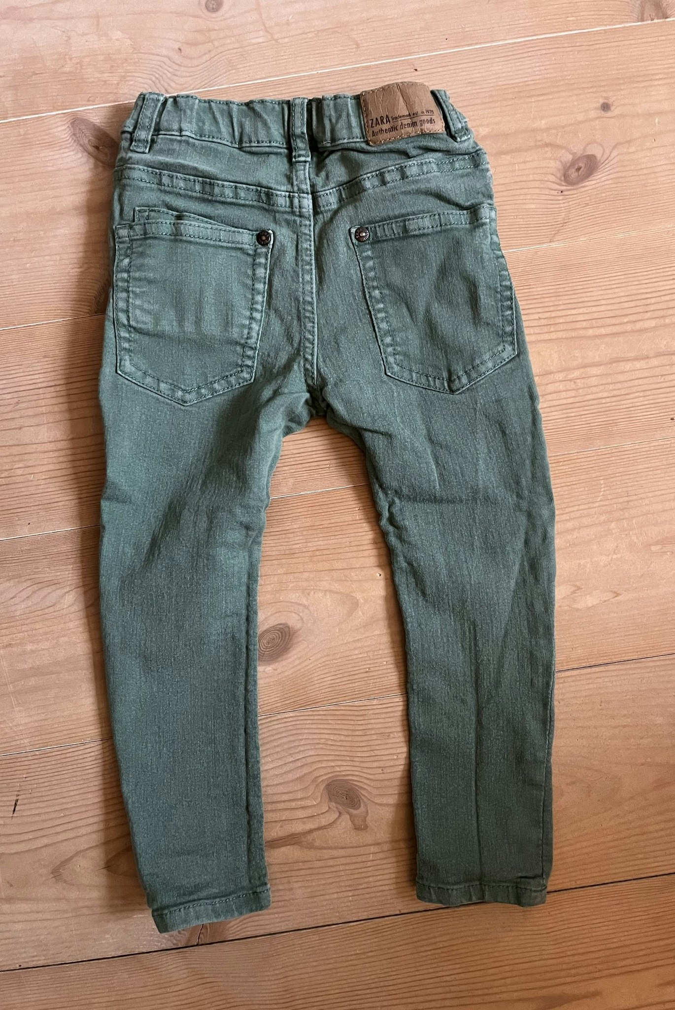 Zara - str. 98