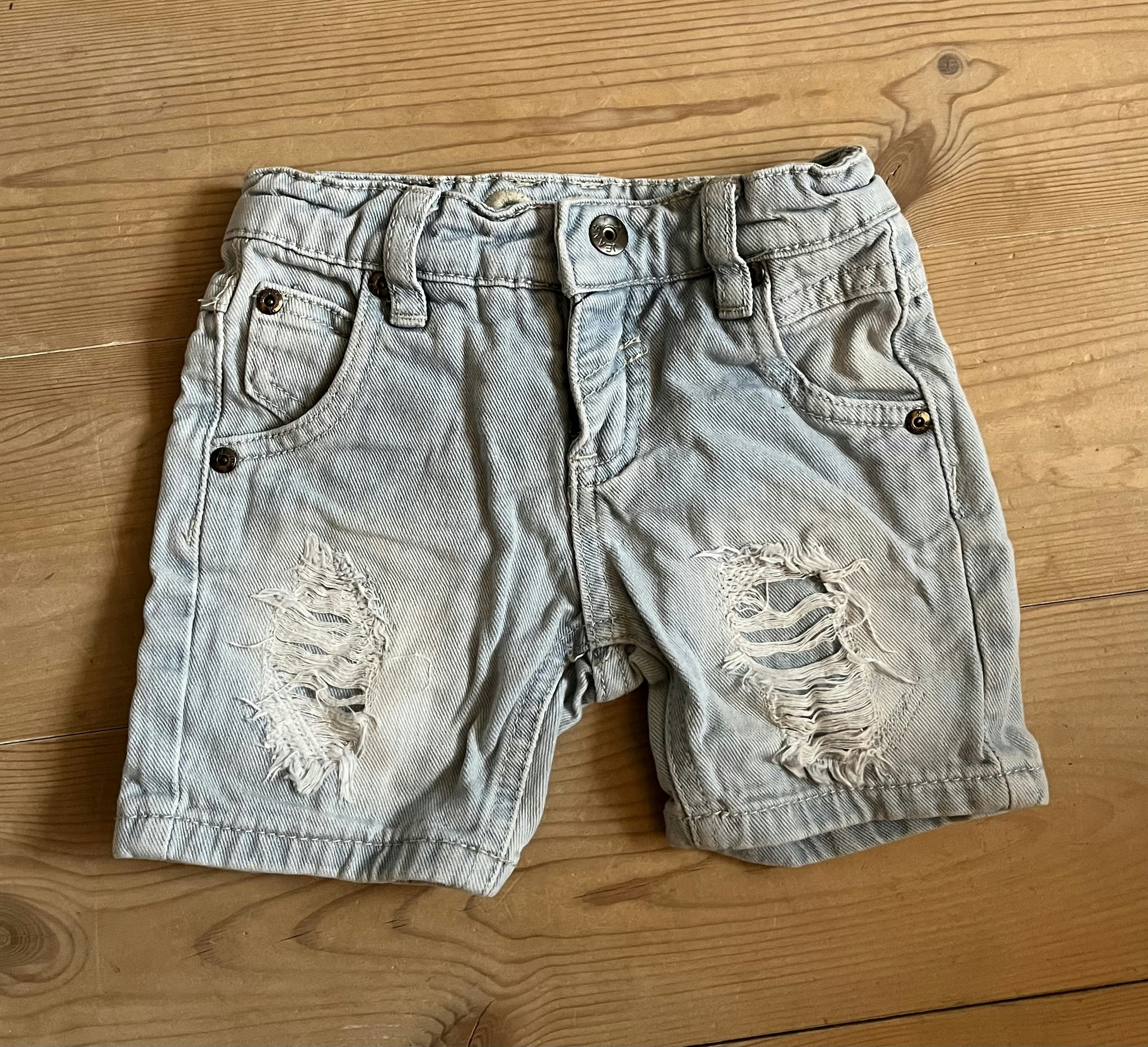 Shorts - str. 98