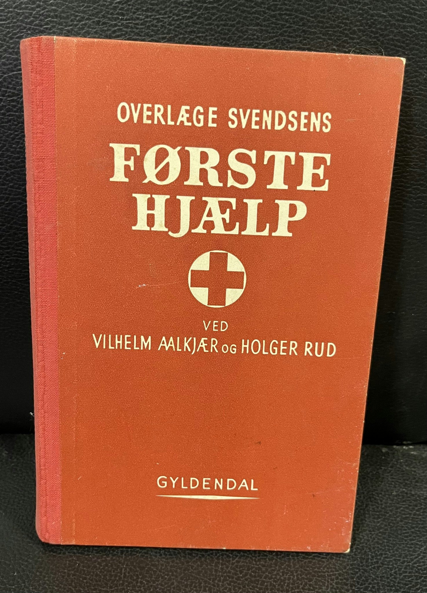 Overlæge Svendsens Førstehjælp