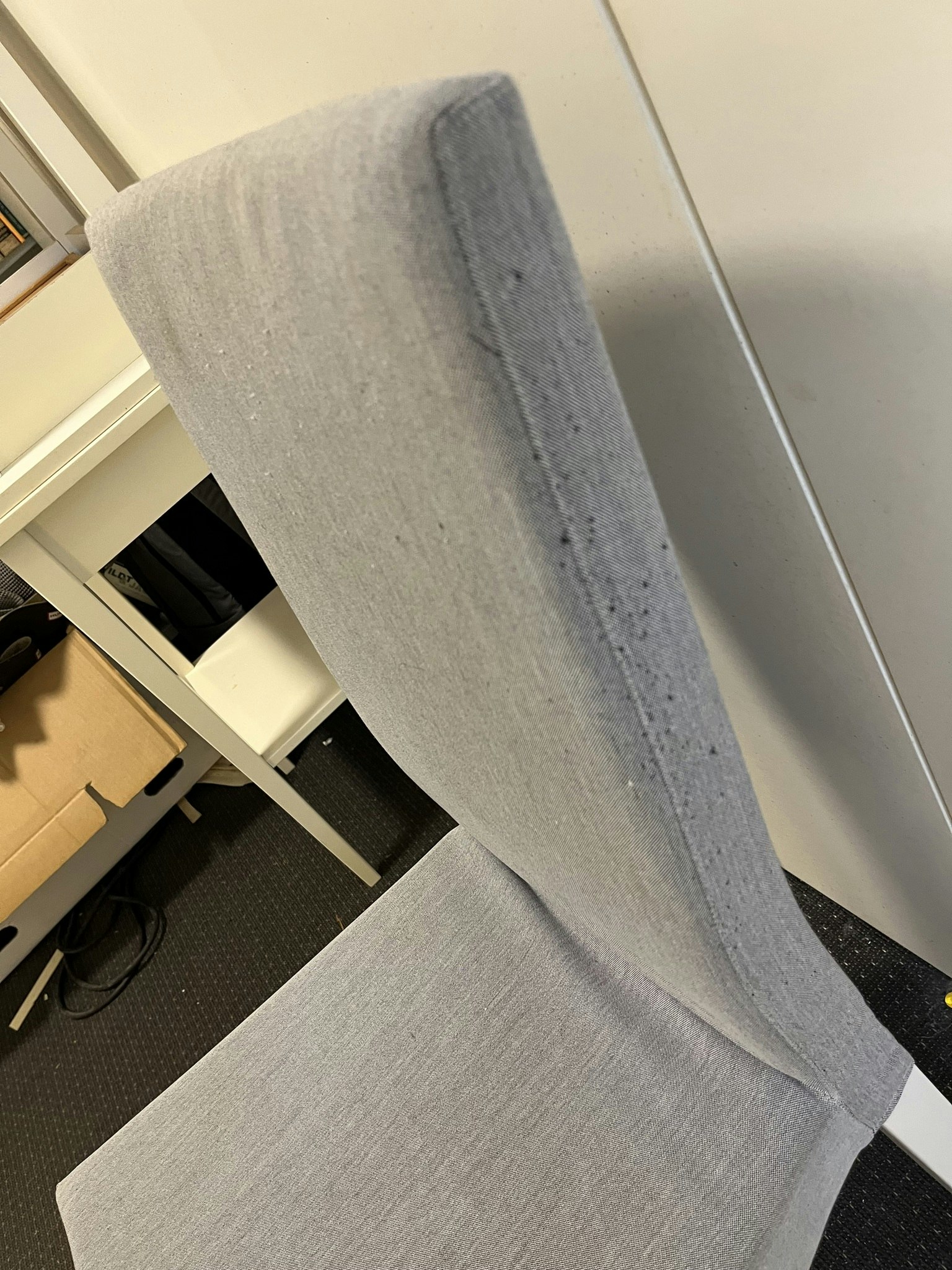 Ikea spisebord med 4 stole