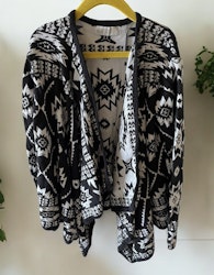 H&M - str. 146 / 152