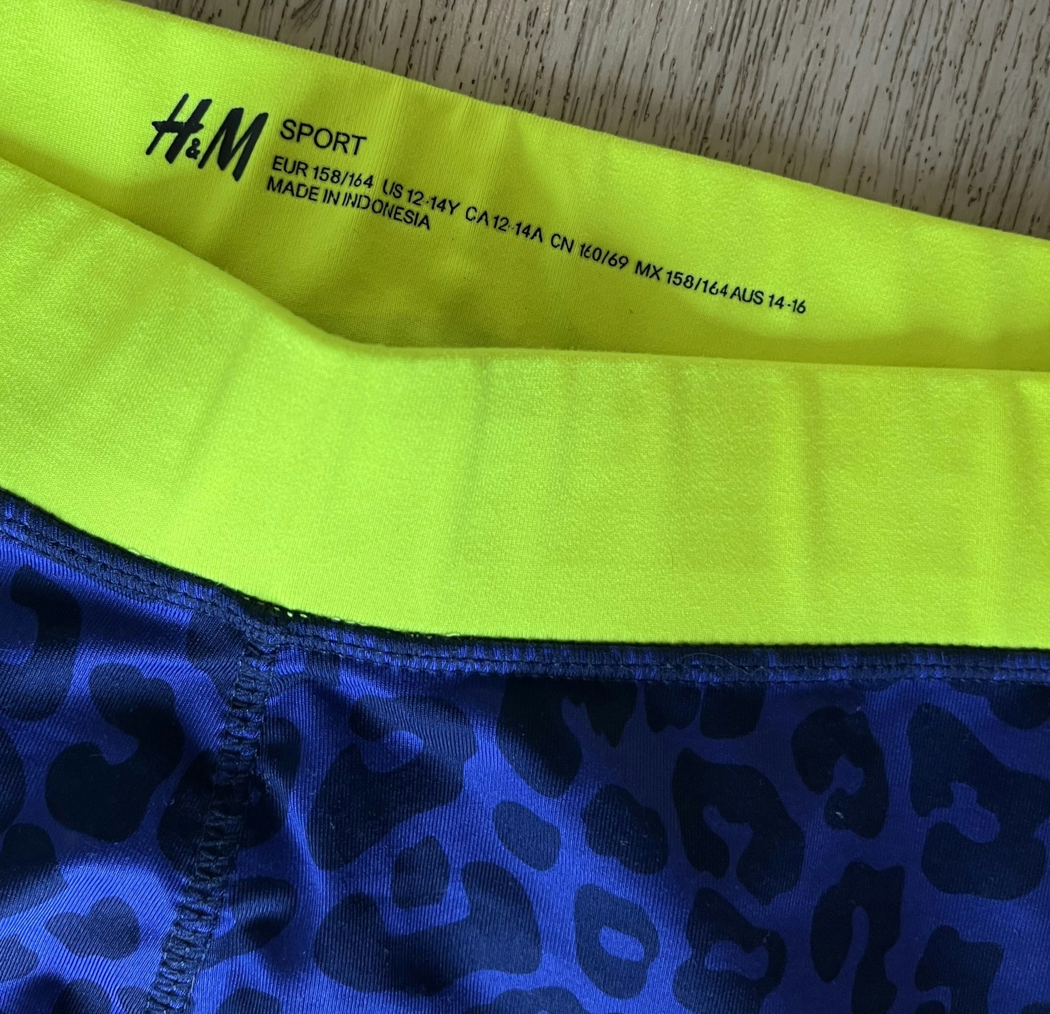 H&M - str. 158 / 164