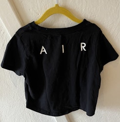 Nike - str. 128 / 137